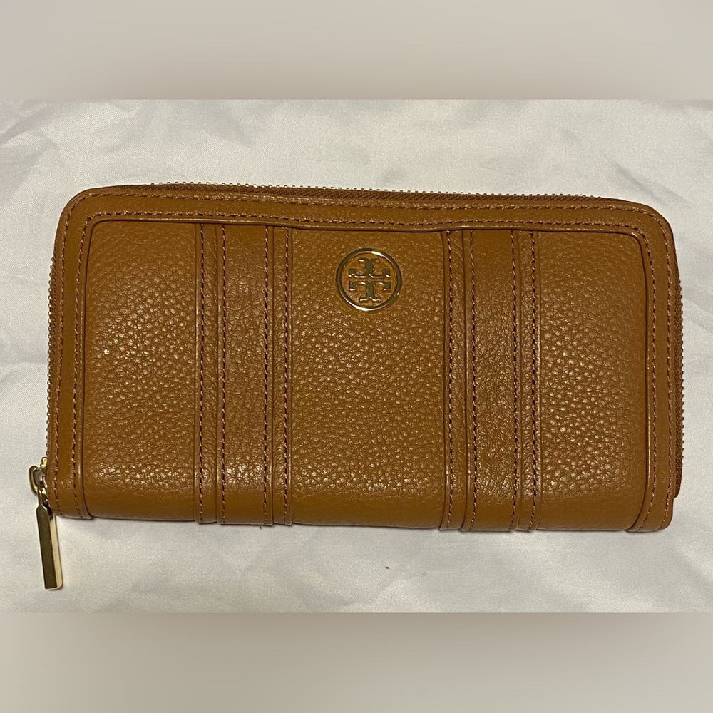 Tory Burch Tan Colored Zip Wallet